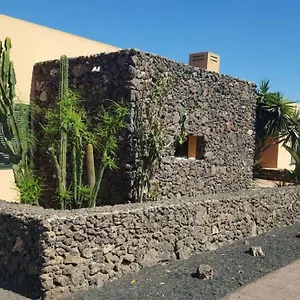 https://casa-meggy.in-canary-islands.com