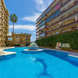 https://beachfront-1br-ronda-4-ac-wifi-pool.1costadelsol.com